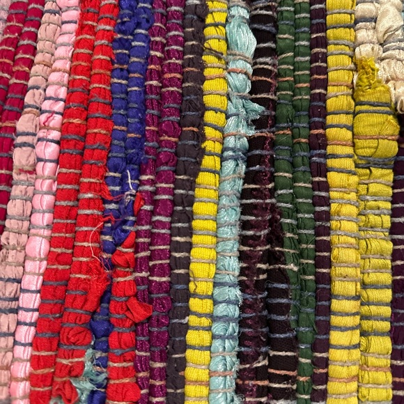 Handmade Chindi Rug - Picture 2 of 3